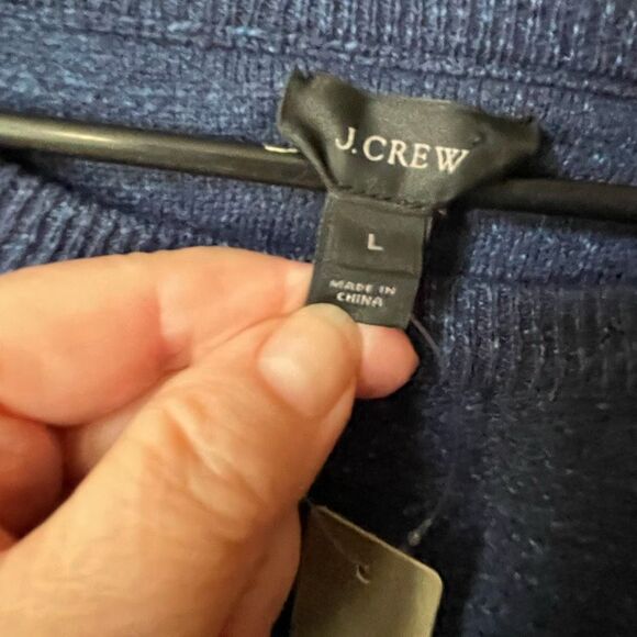 J. Crew size L rugged 100% cotton dark indigo blue pullover. - Picture 4 of 5